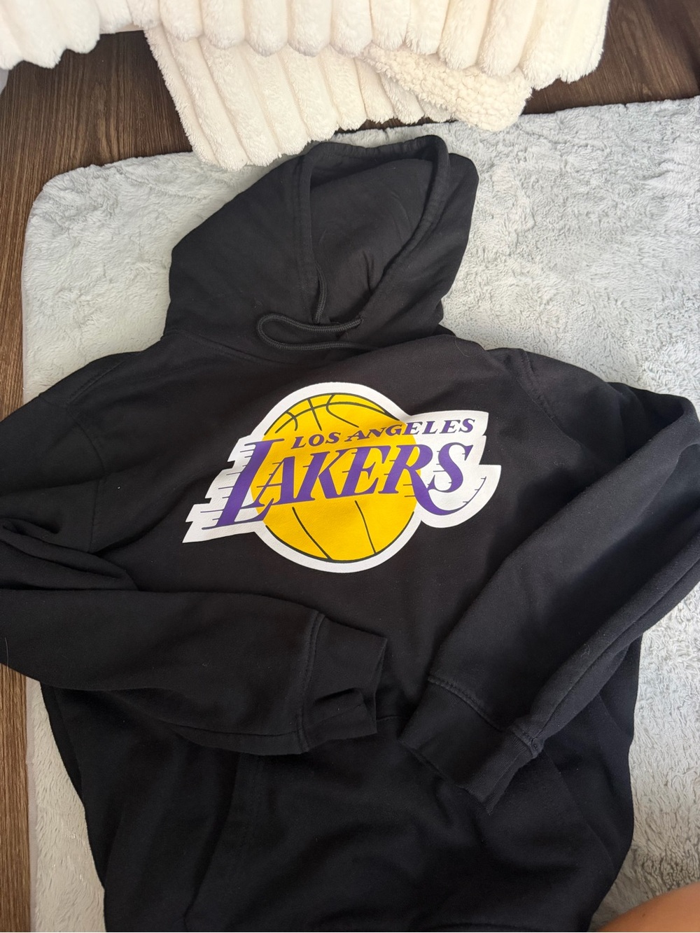 Los Angeles Lakers Black Pullover Hoodie with Yellow Logo